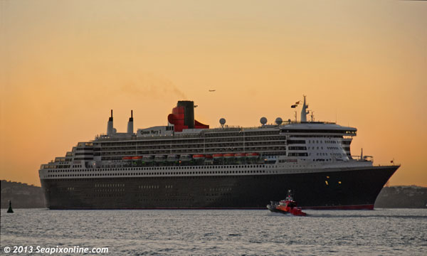 Queen Mary 2, QM2 9241061 ID 8760