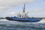 ID 5154 WAIPAPA (2000/338grt/IMO 9212072) - built in Whangerei, NZ for Ports of Auckland, she is seen here surging down the homeward leg of the 2009 Auckland Anniversary Day Regatta tug race. Despite her...
